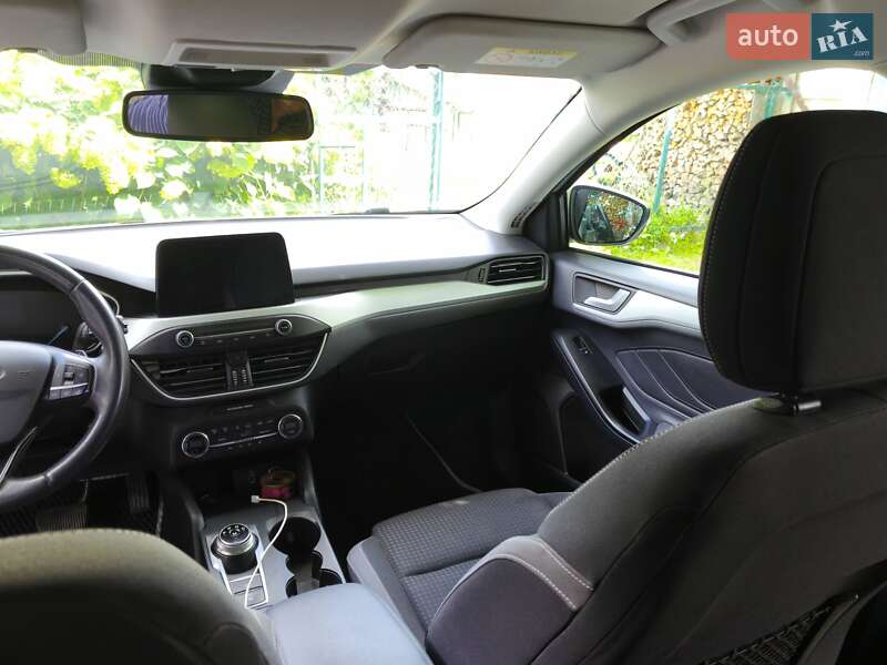 Универсал Ford Focus 2018 в Киеве
