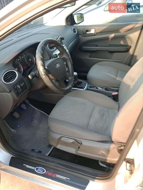 Универсал Ford Focus 2006 в Луцке фото 14 Универсал Ford Focus 2006 в Луцке