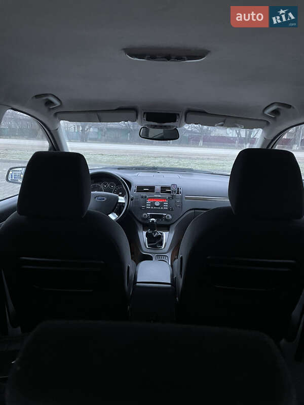 Хэтчбек Ford Focus 2007 в Чемеровцах