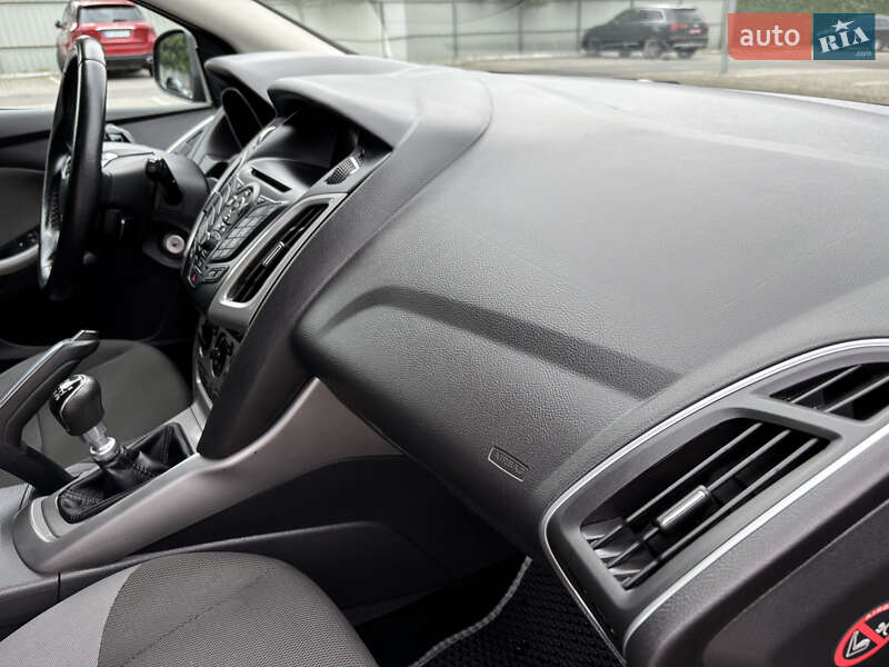 Универсал Ford Focus 2011 в Луцке
