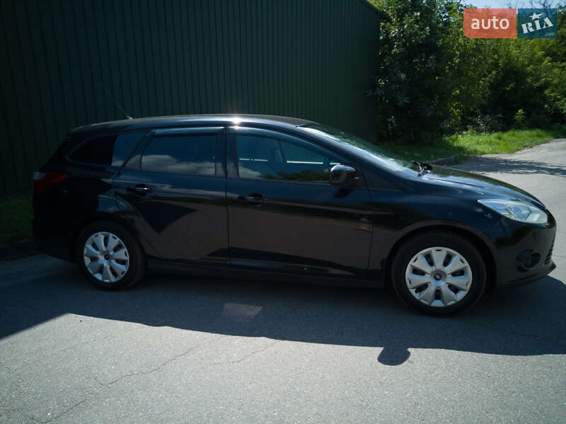 Универсал Ford Focus 2013 в Киеве