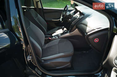 Универсал Ford Focus 2013 в 
