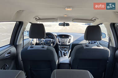 Универсал Ford Focus 2013 в 