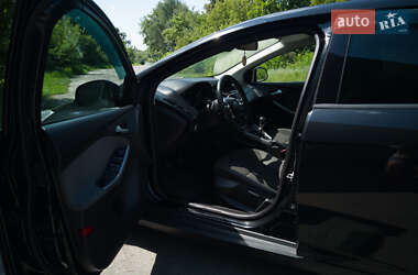 Универсал Ford Focus 2013 в 