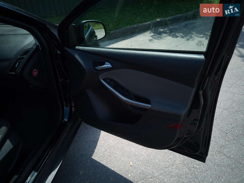 Универсал Ford Focus 2013 в Киеве