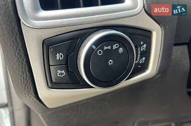 Седан Ford Focus 2016 в 