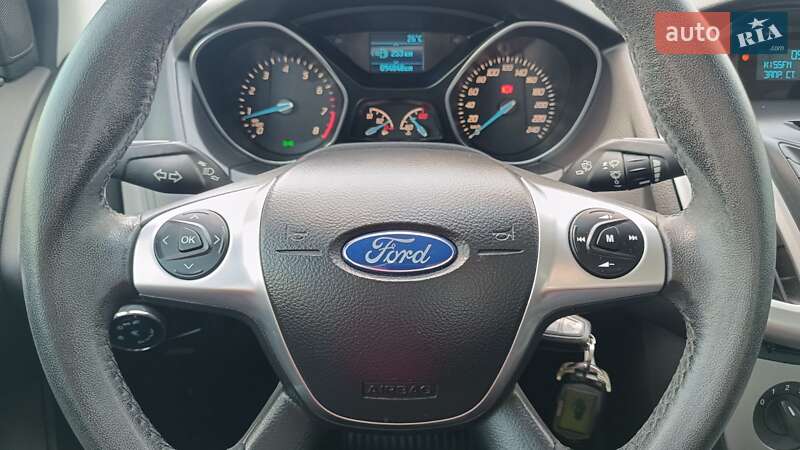 Седан Ford Focus 2014 в Киеве