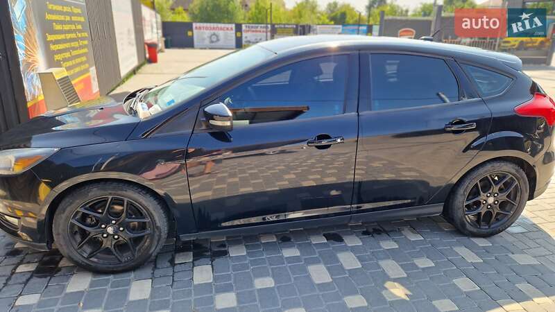Хэтчбек Ford Focus 2016 в Шепетовке