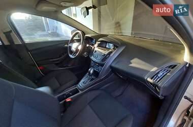 Седан Ford Focus 2017 в 