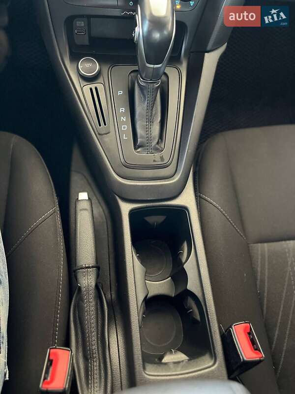 Седан Ford Focus 2016 в Миколаєві