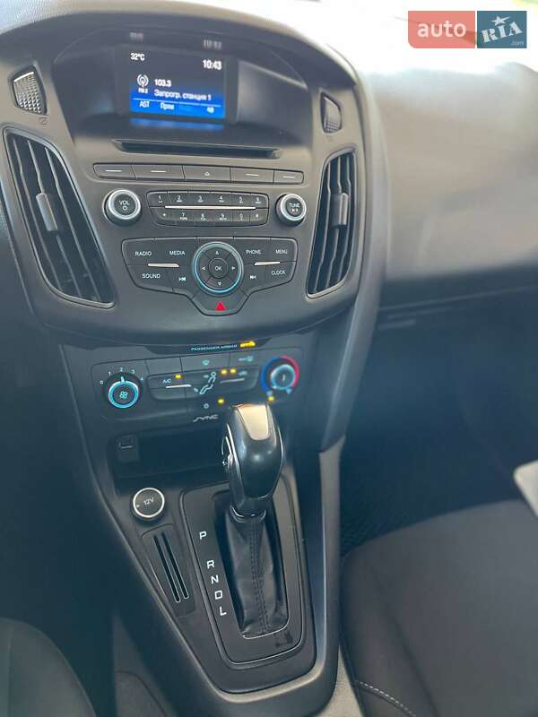 Седан Ford Focus 2016 в Николаеве