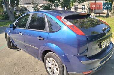 Хэтчбек Ford Focus 2007 в 