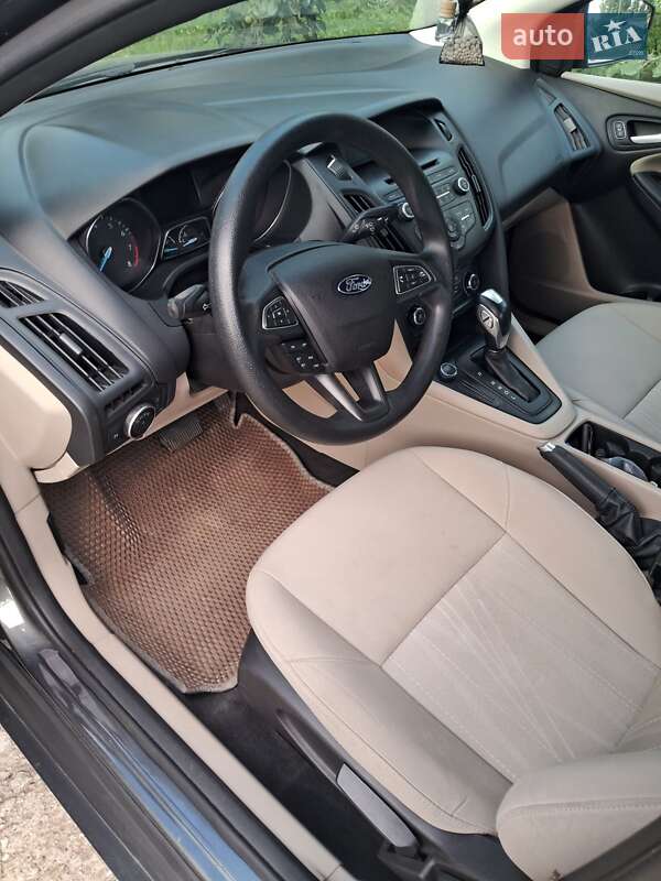 Седан Ford Focus 2015 в Краснокутске