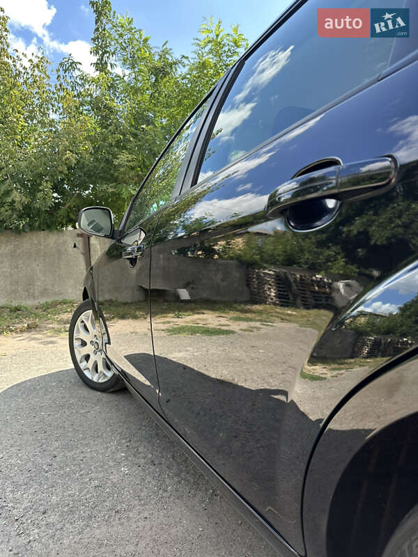 Универсал Ford Focus 2010 в Хороле