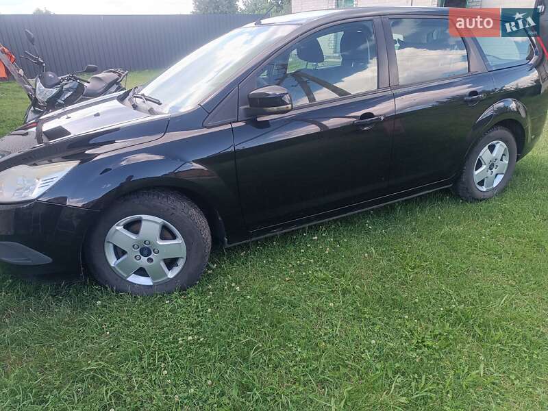Универсал Ford Focus 2009 в Луцке