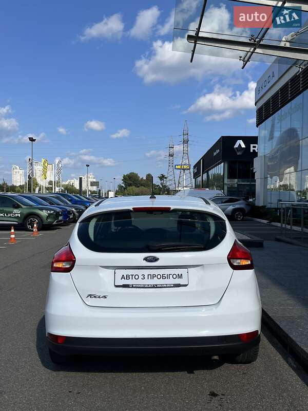 Хэтчбек Ford Focus 2017 в Киеве