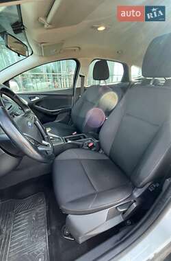 Хэтчбек Ford Focus 2017 в 