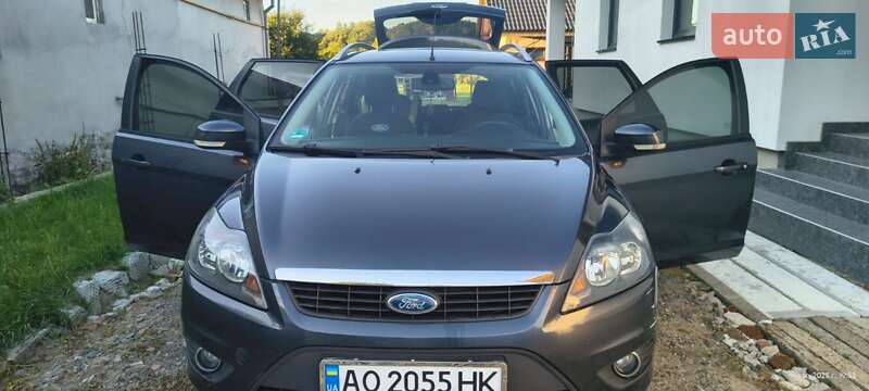 Универсал Ford Focus 2010 в 
