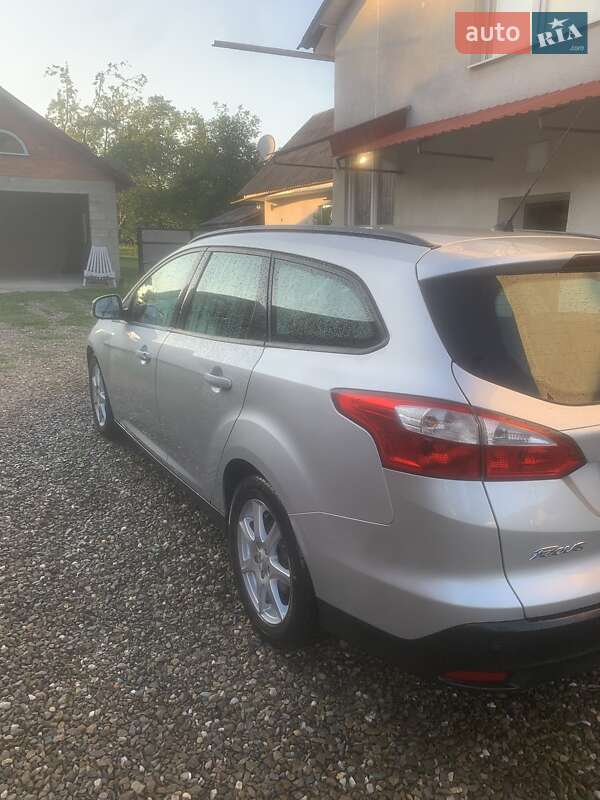 Универсал Ford Focus 2013 в Тячеве