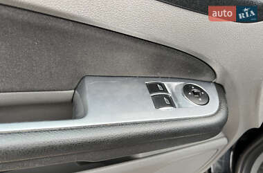 Хэтчбек Ford Focus 2009 в 
