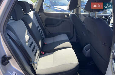 Универсал Ford Focus 2010 в 