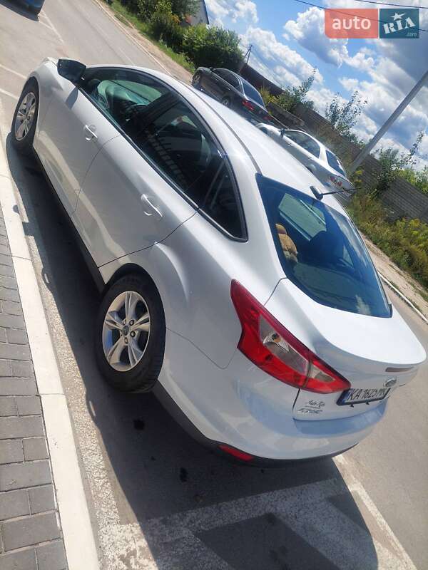 Седан Ford Focus 2013 в Ирпене