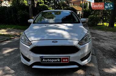 Седан Ford Focus 2016 в 