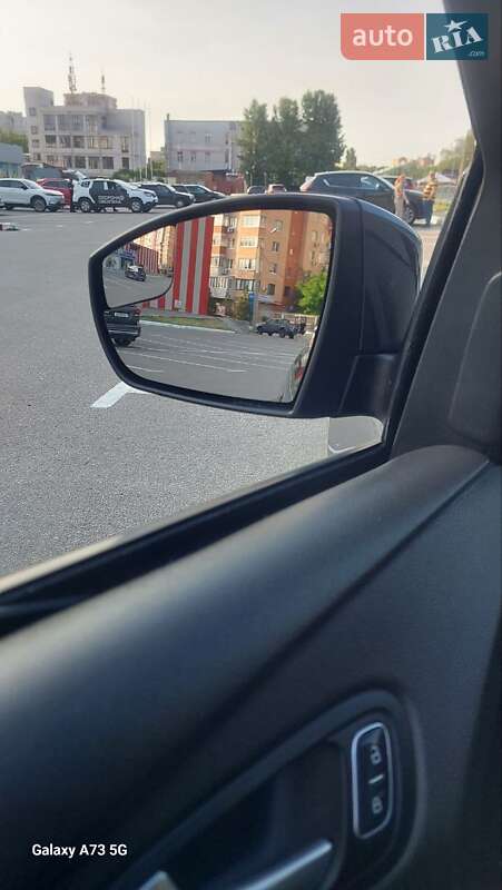 Седан Ford Focus 2016 в Харькове фото 11 Седан Ford Focus 2016 в Харькове