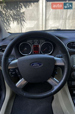 Универсал Ford Focus 2010 в 