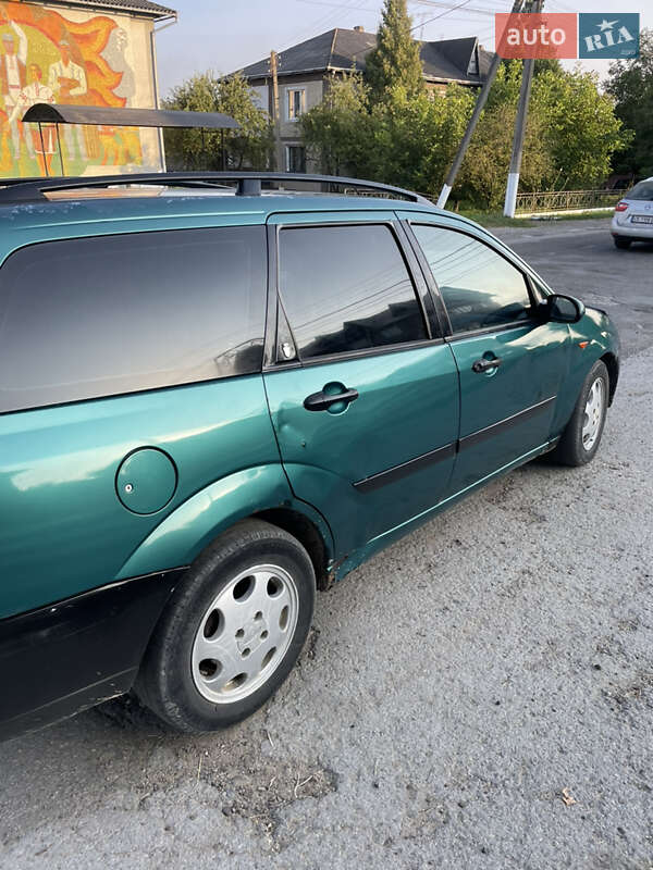Универсал Ford Focus 1999 в Черновцах