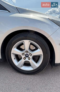 Универсал Ford Focus 2015 в 