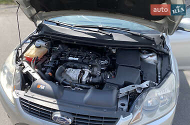 Хетчбек Ford Focus 2010 в Тернополі