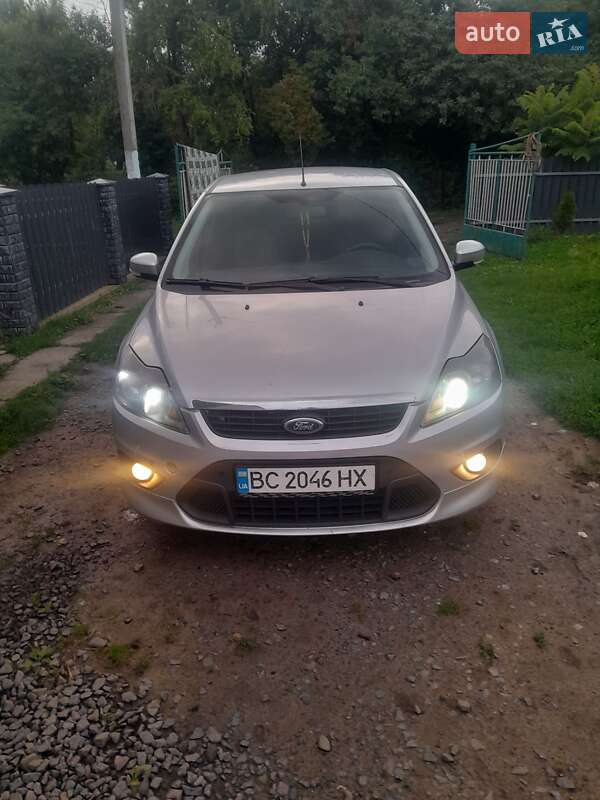 Ford Focus 2010