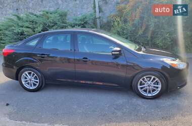 Седан Ford Focus 2015 в 