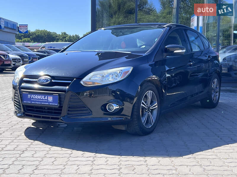 Хэтчбек Ford Focus 2014 в Нововолынске