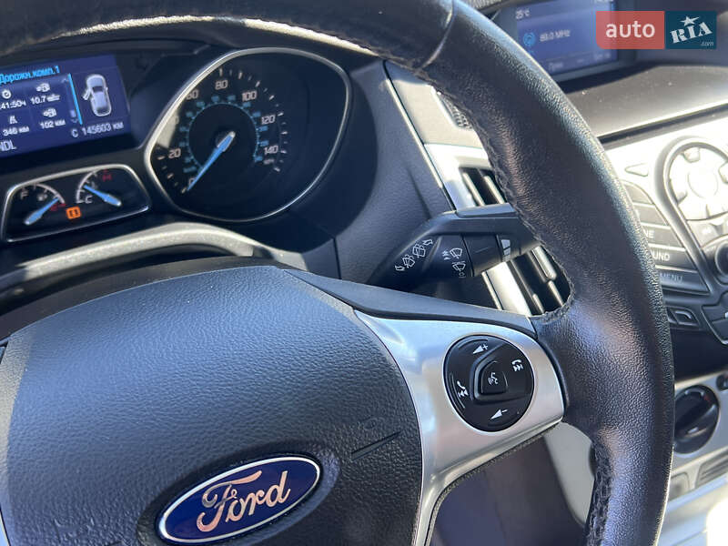 Хэтчбек Ford Focus 2014 в Нововолынске