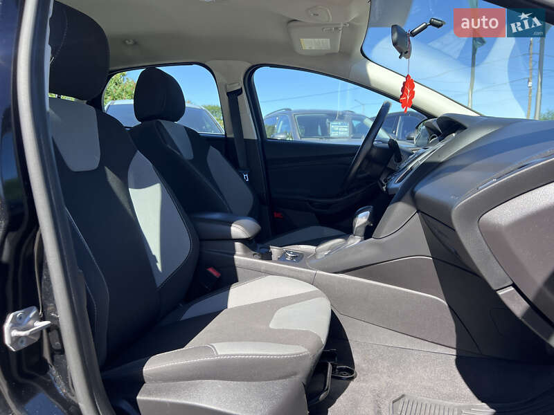 Хэтчбек Ford Focus 2014 в Нововолынске