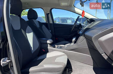 Хэтчбек Ford Focus 2014 в 