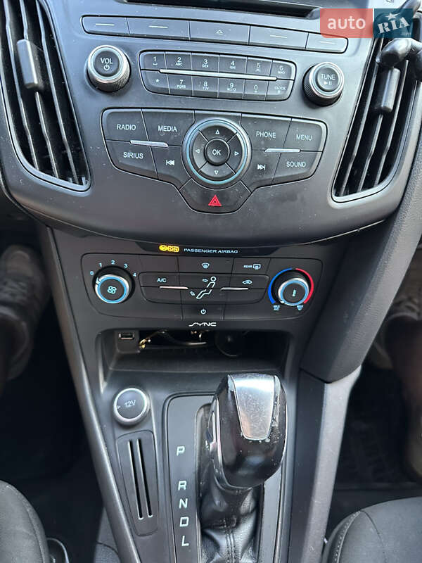 Хэтчбек Ford Focus 2015 в Кривом Роге