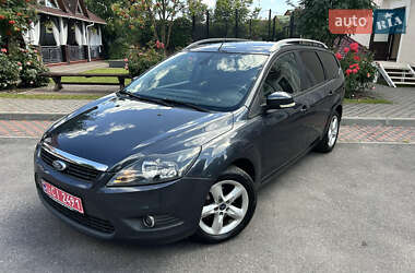 Универсал Ford Focus 2010 в 