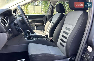 Универсал Ford Focus 2010 в 