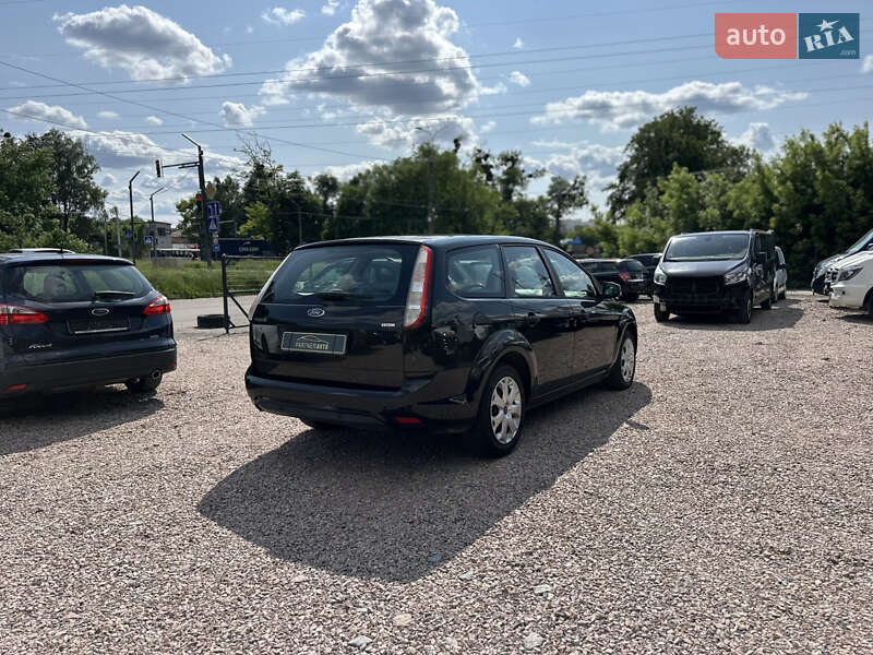 Универсал Ford Focus 2011 в Ровно
