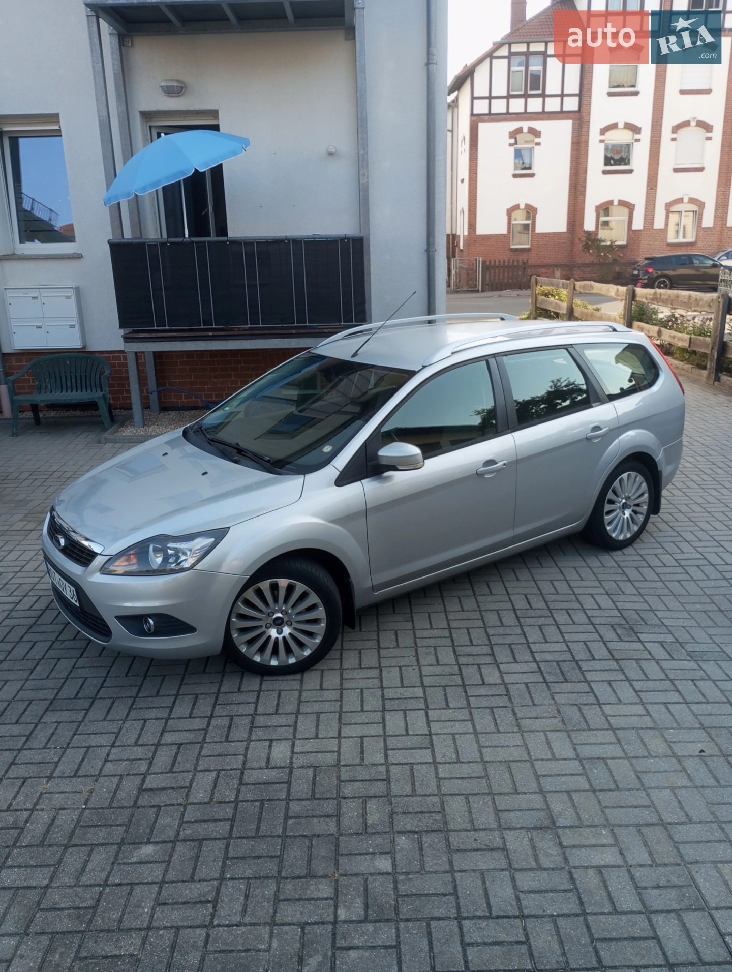 2010 Ford Focus - мініатюра 3