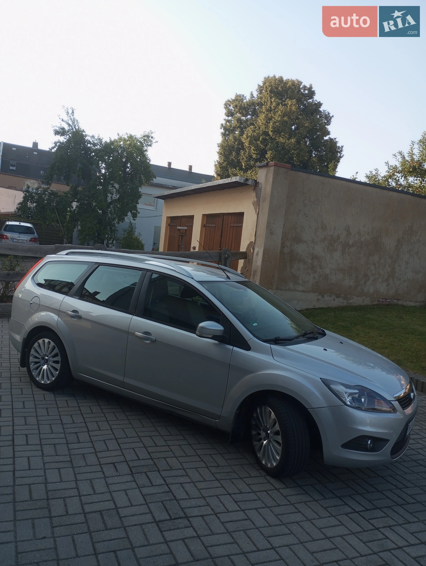2010 Ford Focus - мініатюра 4