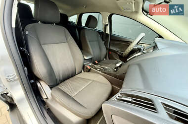 Хэтчбек Ford Focus 2014 в 