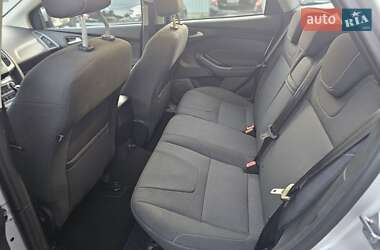 Универсал Ford Focus 2013 в 