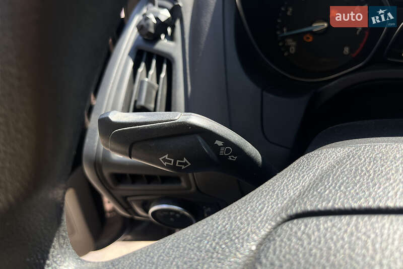 Седан Ford Focus 2015 в Мукачево