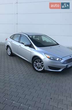 Седан Ford Focus 2015 в 