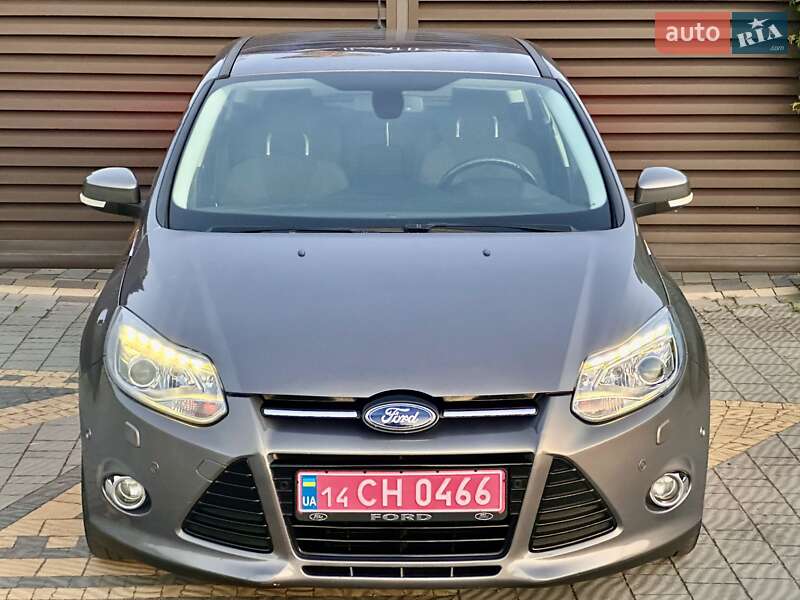 Хэтчбек Ford Focus 2012 в Стрые