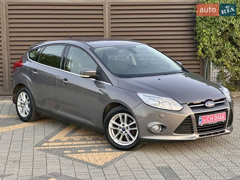 Хэтчбек Ford Focus 2012 в Стрые